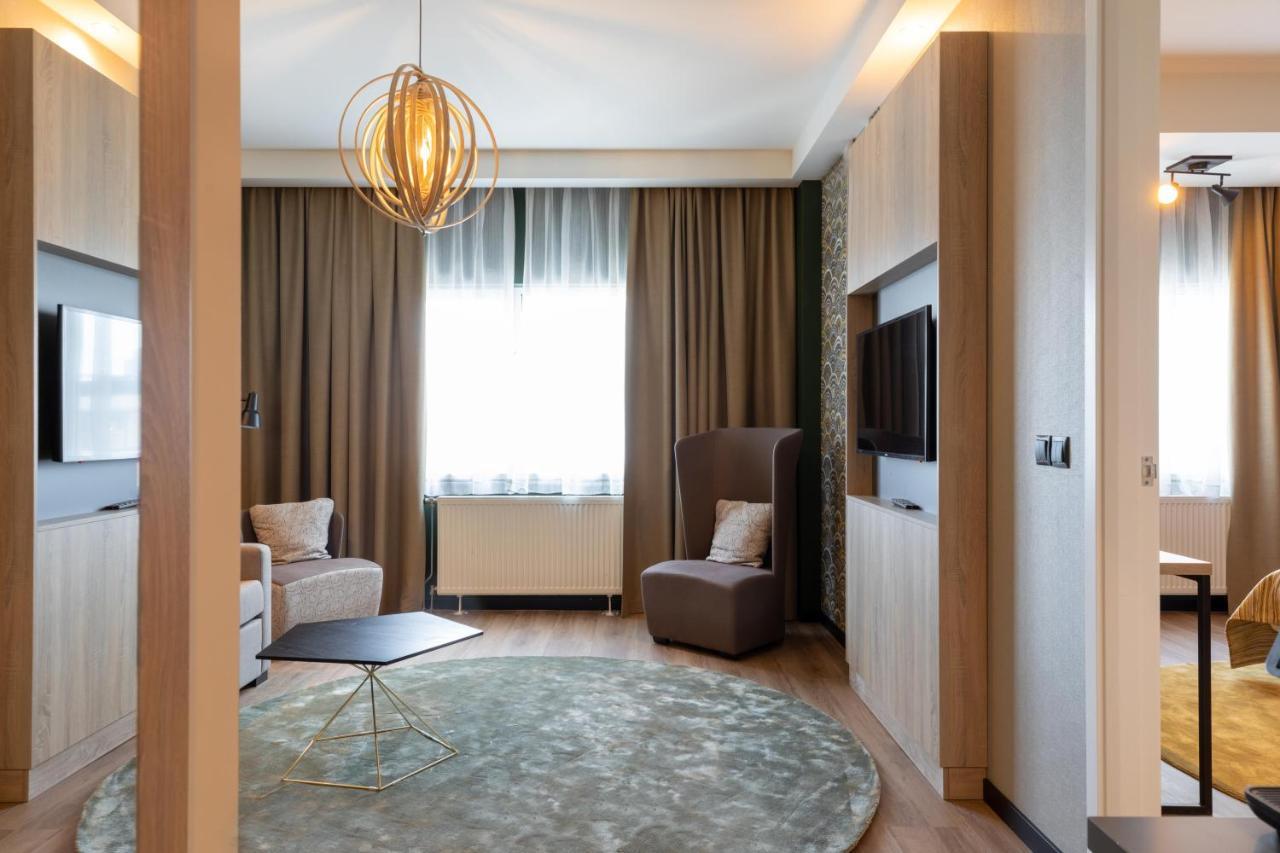 เซี่ยงไฮ้ โฮเต็ล ฮอลแลนด์ Hotel เดลฟท์ ภายนอก รูปภาพ
